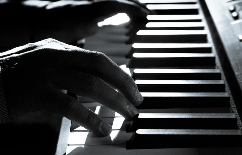 Dream of Playing Piano-464621569